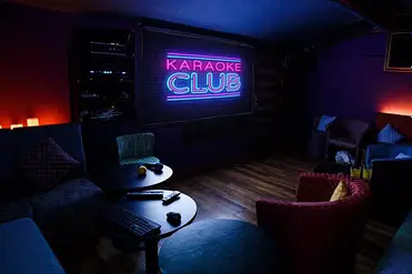 Simply 33 Cinema & Karaoke Bar